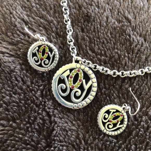 BRIGHTON HOLIDAY JOY Red Crystal Silver Disc Pendant NECKLACE and Earrings set - Picture 10 of 12